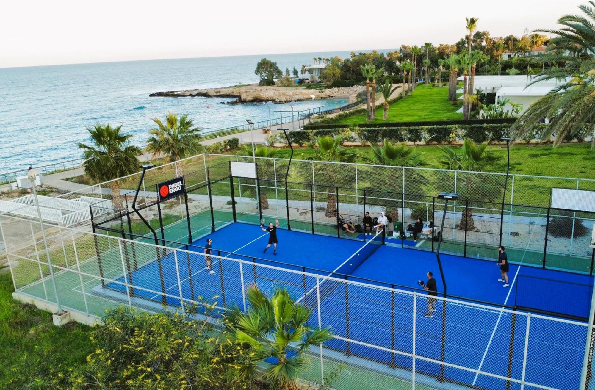 Meryl - Coralli Beachfront Apartment Protaras Exteriör bild